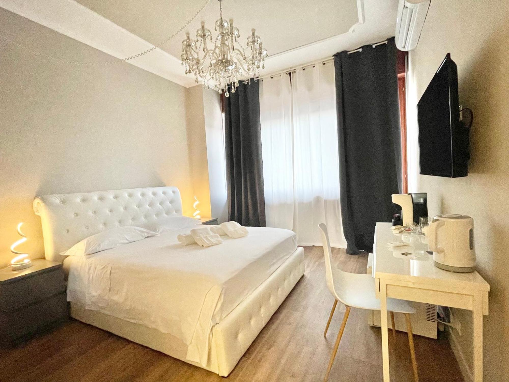 Regina Elena Rooms Pescara Luaran gambar